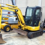 Komatsu PC 27 MR2-2